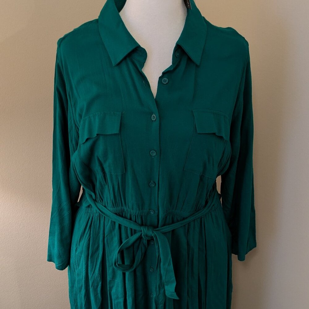 Torrid Emerald Green Shirt Dress - Size 1 (14/16) - NWT Tie Waist Midi Dress - Picture 3 of 5